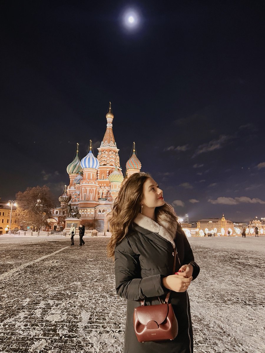 Sasha Meets Russia tweet media