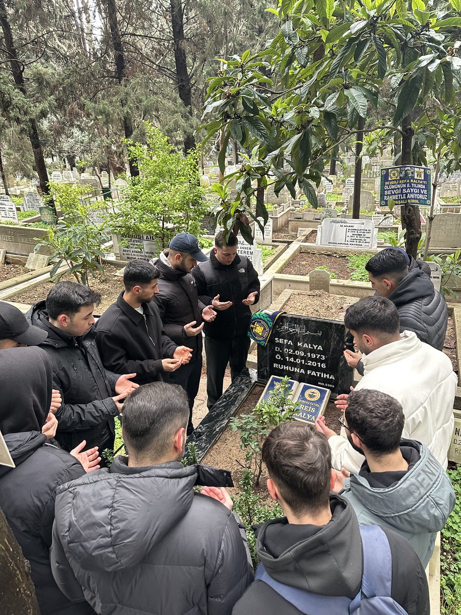 unigfbiau's tweet image. S’onsuza K’adar
Özlemin uçsuz bucaksız.