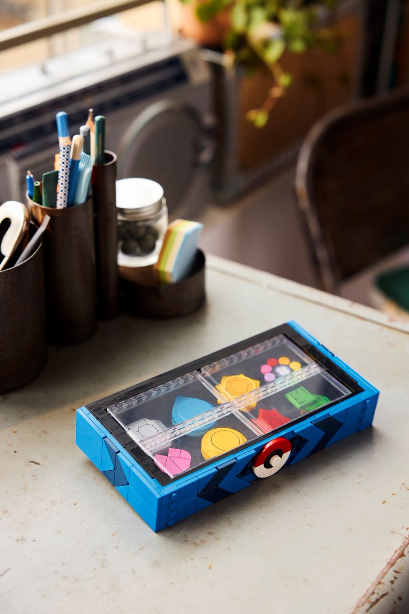 NintendoActu's tweet image. Voici les premières images d'un des premiers sets LEGO Pokémon : La Collection de Badges de Kanto ! #LEGOPokemon