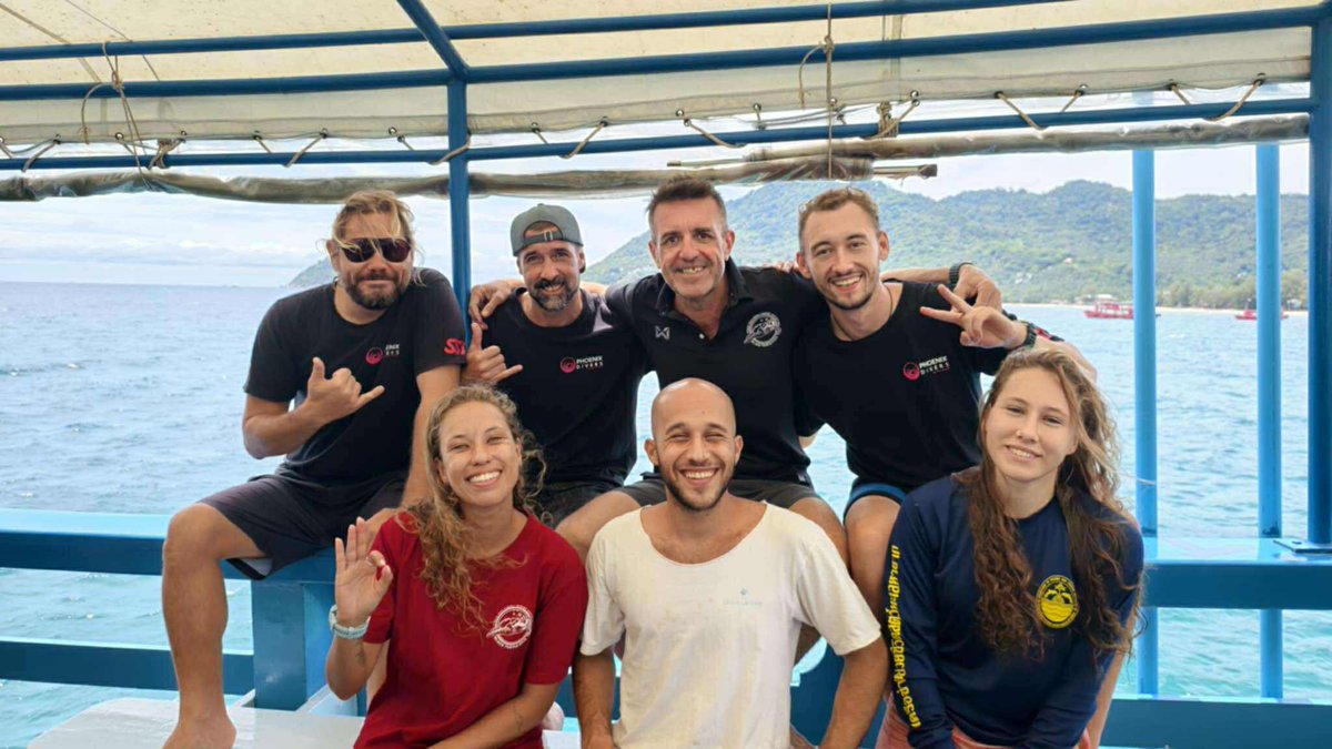 Preservation and conservation are important activities on a small island like Koh Tao. With its beautiful natural environment a major drawcard, conservation initiatives are increasingly important. Ecokohtao.com #diving #conservation #kohtao #internship #Reef