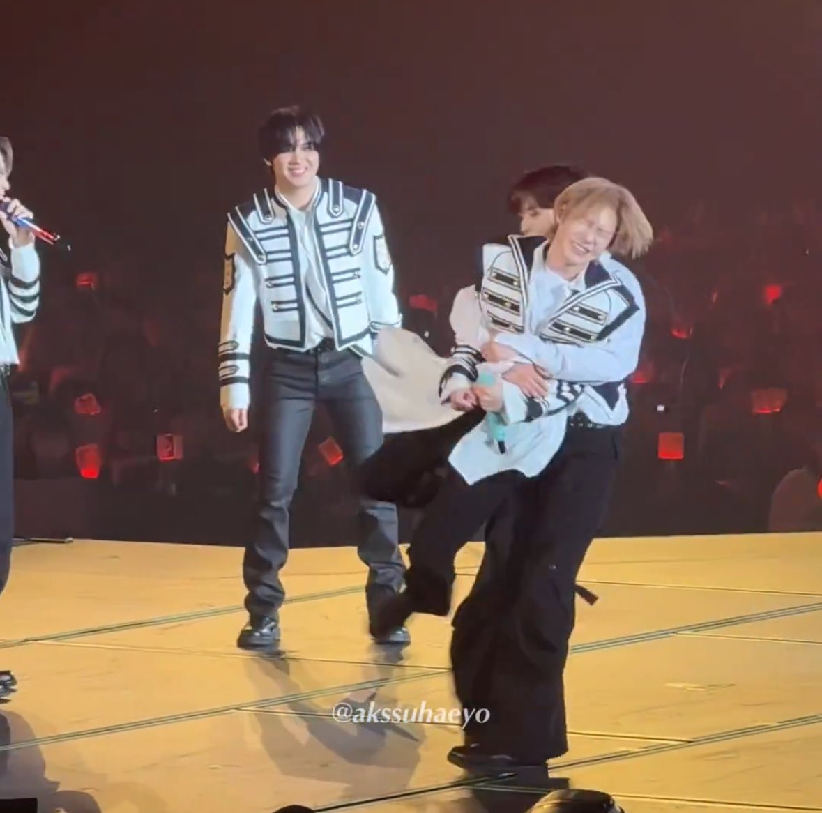 nukii929's tweet image. 하하하하하하하하