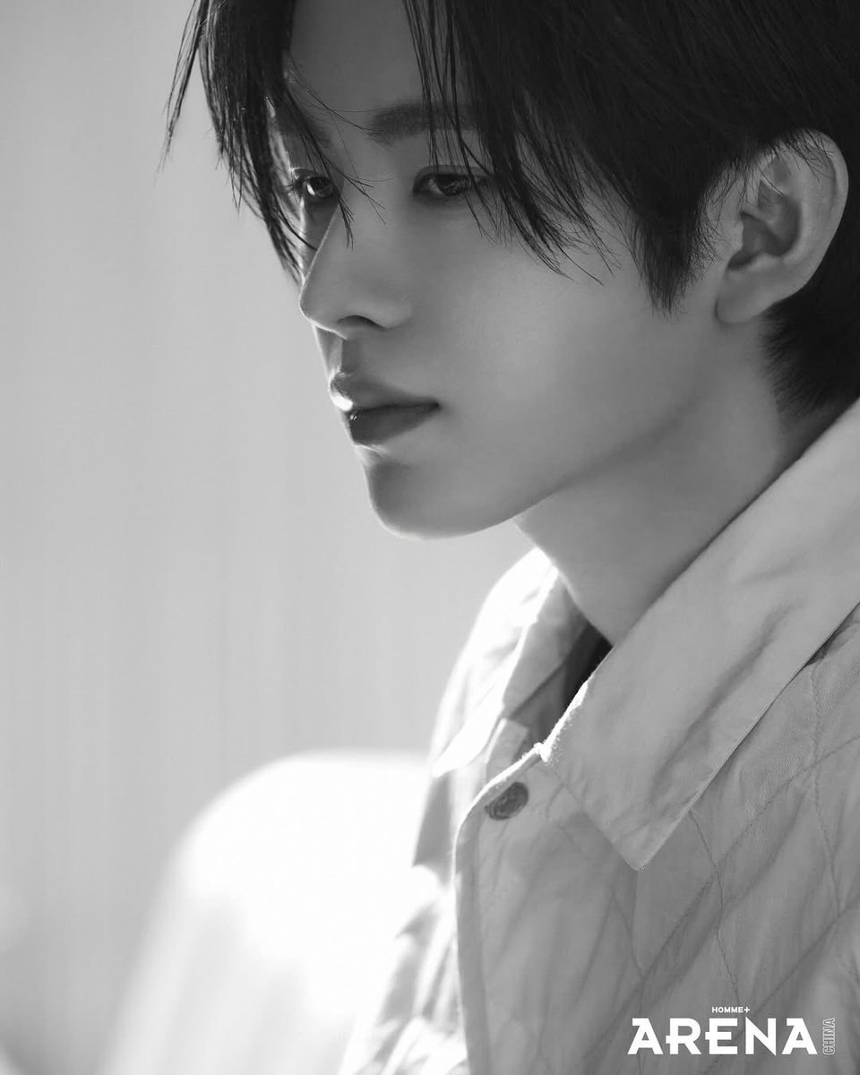 hana_xbi's tweet photo. 데이즈드 유우시 정말 레전드지만
개인적으로 아레나 옴므 유우시도 넘 좋아함..
어른남자같아// https://t.co/zrCfDsrjOf