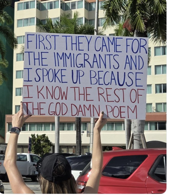 TheKegbearer's tweet photo. @Acyn It's not just the blatant lying.
It's about labeling any opposition as dangerous domestic terrorists deserving public executions in the streets. https://t.co/LQYPfaB0hU