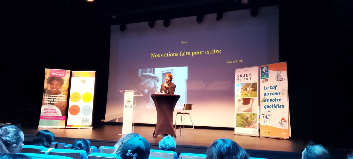 Boris Teruel sociologue et consultant Essai "Nous étions faits pour croire" Politiques publiques de l'engagement des jeunes  Résignation, inégalités sociales, jeunesse, portraits entretiens
educavox.fr/accueil/breves…
Assises des professionnels de l'animation Jeunesse Hérault à Lunel