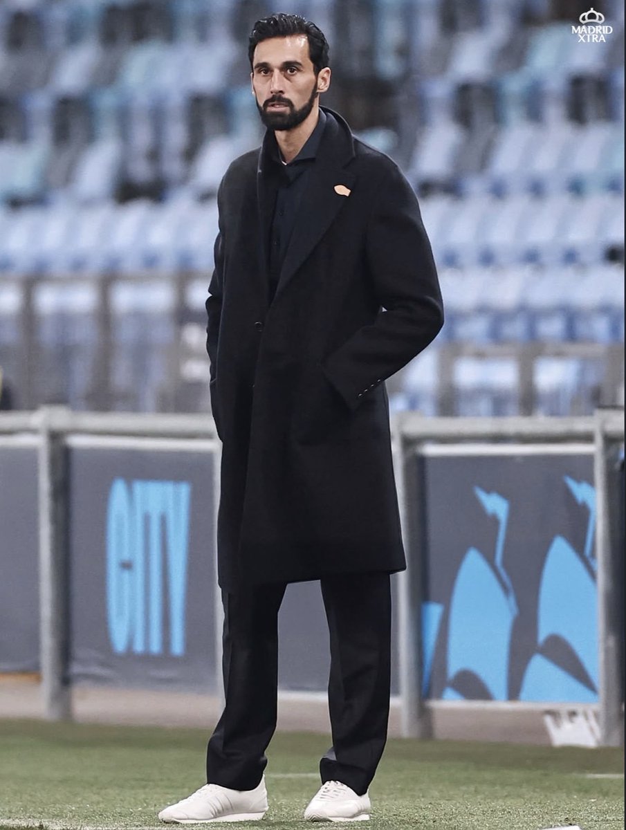 MadridXtra's tweet photo. Good luck, Mister @aarbeloa17 🤍 https://t.co/BGEA3mIbum