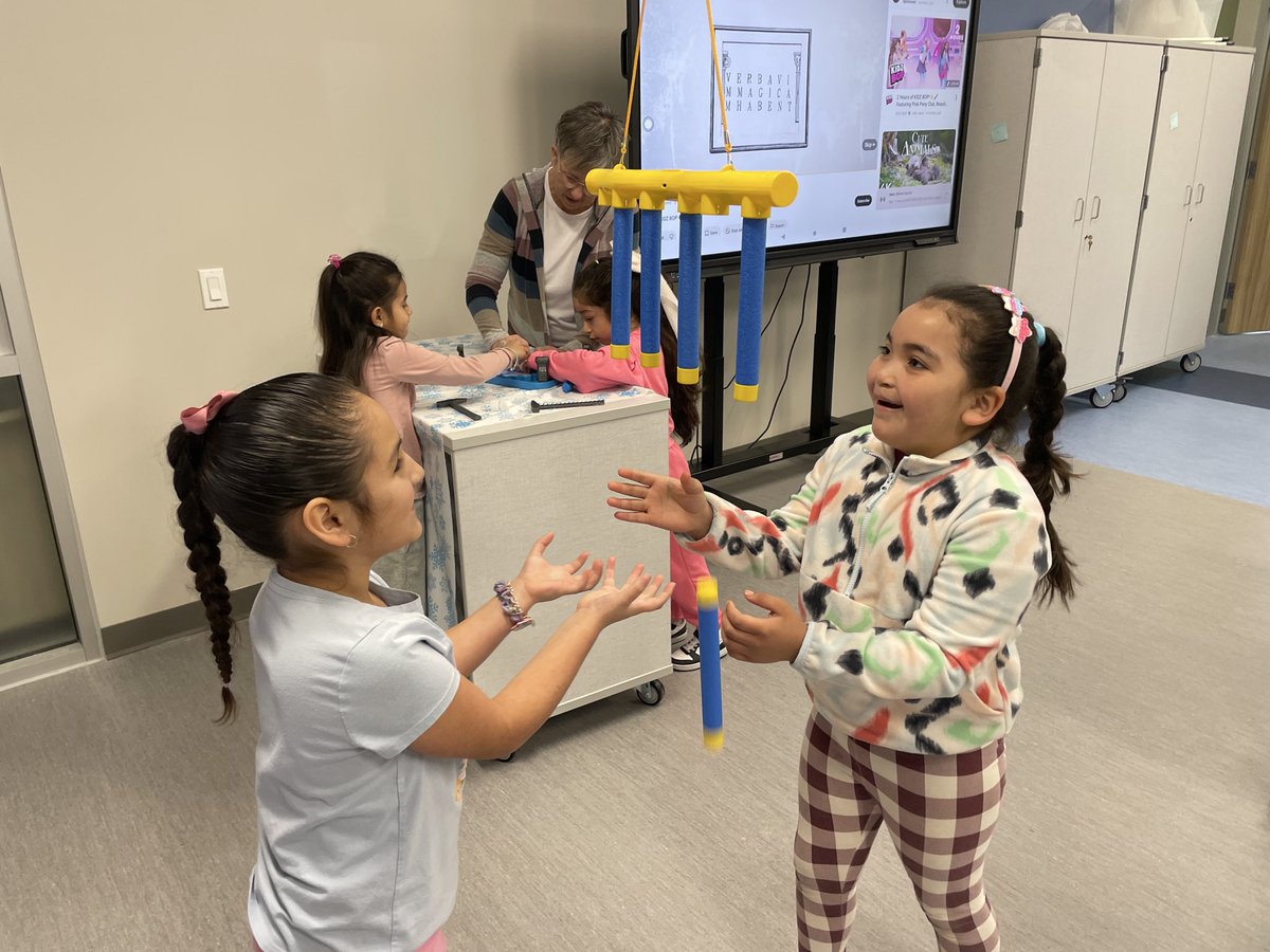 Kristin Scott tweet media