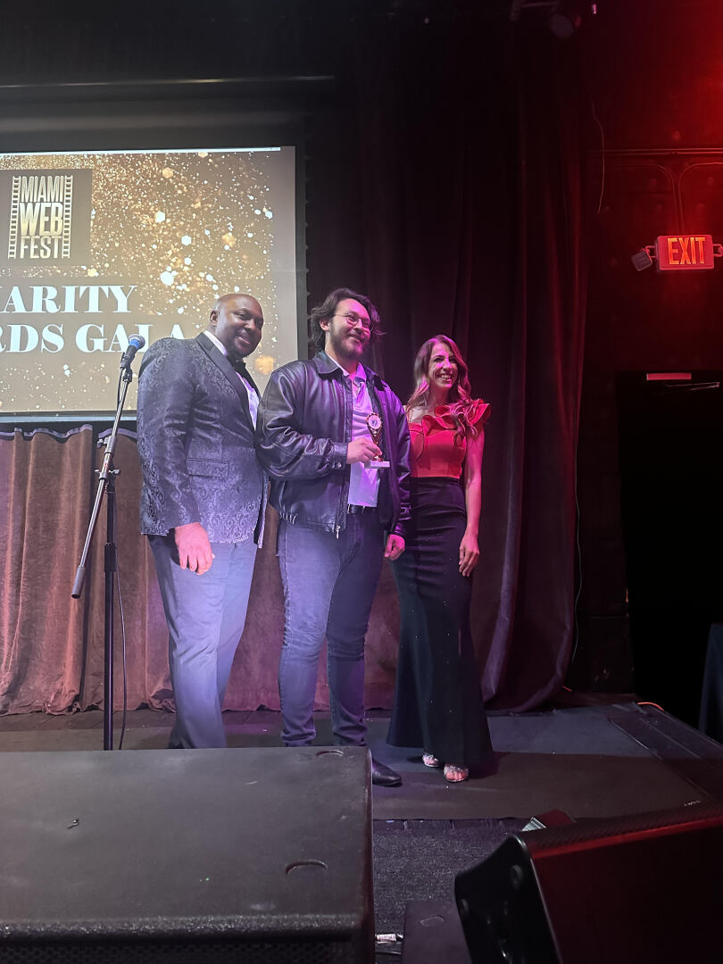 SyncMusica tweet media