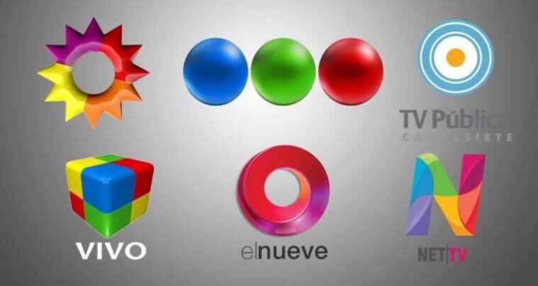 Showmais_Tv's tweet photo. Buenos Aires,14h55

#CortaPorLozano 7.0🥇🔔
#LaCocinaRebelde 4.0🥈
#Intrusos 2.4🥉
#ConCarmen 2.1
#MediodiaBienArriba 0.2
#Entrometidos 0.2
#Reconectados 0.2 https://t.co/f6yyoW0SKI