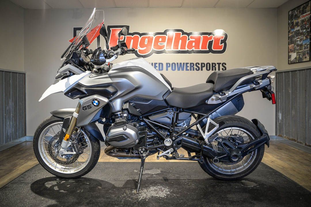 CycleTrader's tweet photo. 🏍️ Newly listed on Cycle Trader 🔥 2015 BMW R 1200 GS with just 16,739 miles for $9,490 in Madison, WI. 😎 Check it out today 👉 https://t.co/EWHz1ZJdvE

#CycleTrader #MotorcycleLife #UsedMotorcycles #BuySellResearch https://t.co/yP3jzV9A66