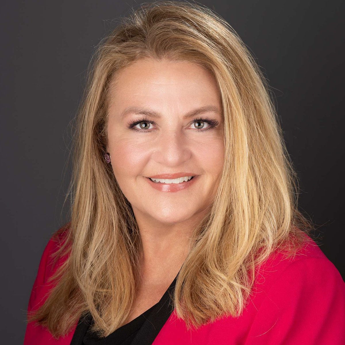 sequitoredge's tweet image. Say hello to 𝐌𝐨𝐧𝐢𝐜𝐚 𝐃𝐞𝐦𝐩𝐬𝐞𝐲, 𝐕𝐢𝐜𝐞 𝐏𝐫𝐞𝐬𝐢𝐝𝐞𝐧𝐭 𝐨𝐟 𝐁𝐮𝐬𝐢𝐧𝐞𝐬𝐬 𝐃𝐞𝐯𝐞𝐥𝐨𝐩𝐦𝐞𝐧𝐭, 𝐇𝐞𝐚𝐫𝐭𝐥𝐚𝐧𝐝 𝐑𝐞𝐠𝐢𝐨𝐧. Monica brings 20+ years of sales leadership and strategic business development to #SequitorEdge. 

🔗- bit.ly/SE-MonicaDemps…