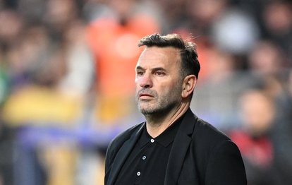 Niho_1_'s tweet photo. -Taktik bilmiyor
-Değişiklik yapmayı bilmiyor
-Avrupa karnesi leş
-Transfer yapmayan yönetimi savunuyor
-Oyuncu yönetmeyi izin vererek yönetmek sanıyor
-İdmanları kötü
-Dünyanın en büyük kulüpleri kadar bonservis harcatıp kazandığı tek kupa süper lig

Yönetimle beraber şutlanmalı https://t.co/Jq5M6nTtLy