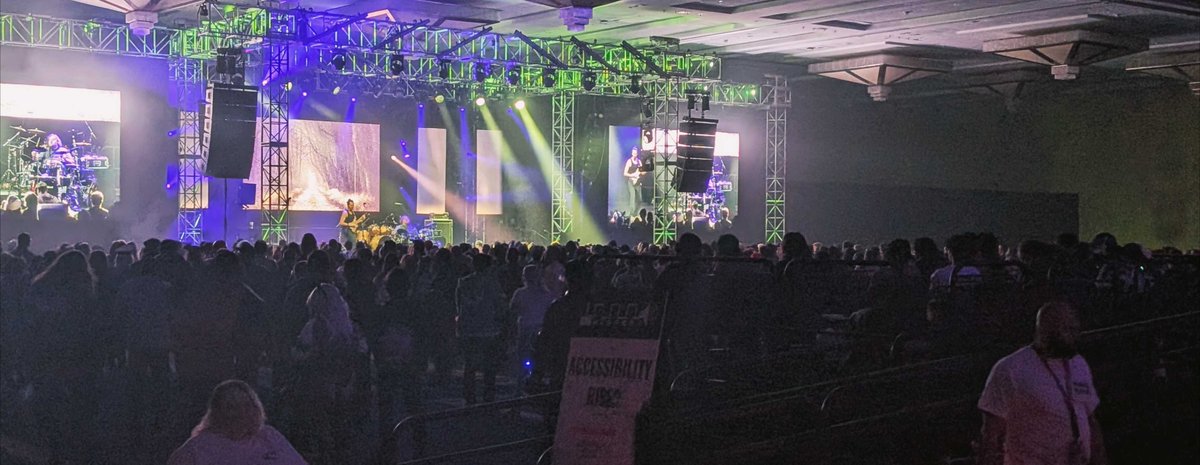 ninety9live's tweet photo. We had an awesome time at @MAGFest this weekend.

 One of the highlights: checking out the legendary @dannyBstyle playing a set in the main ballroom.

It was great getting to meet so many passionate artists and fans of music and gaming! https://t.co/YxCHeDTgGN