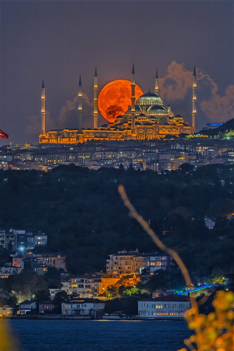 kalpileyasamak's tweet photo. "Kaderi ancak dua değiştirir."

Hz. Muhammed (s.a.v) https://t.co/s8ew9sTJMW