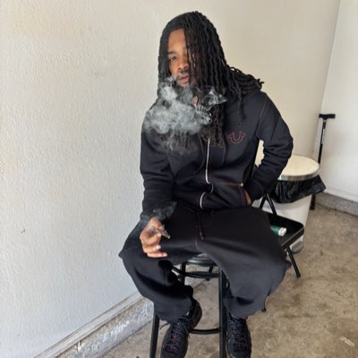 wiseguy448's tweet photo. #NewProfilePic https://t.co/zziw3LJTy5