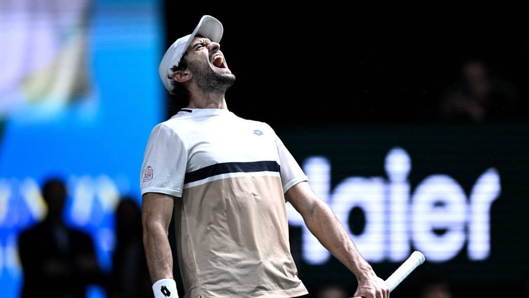 BaselineProphet's tweet image. 💣 10 Unit Max Bet Bomb 

✅ Valentin Vacherot ML - 1.88 

👑 54-19 MAX RUN
💰 Tap ❤️ if you cashed out right

🗡 Baseline Prophet 🗡