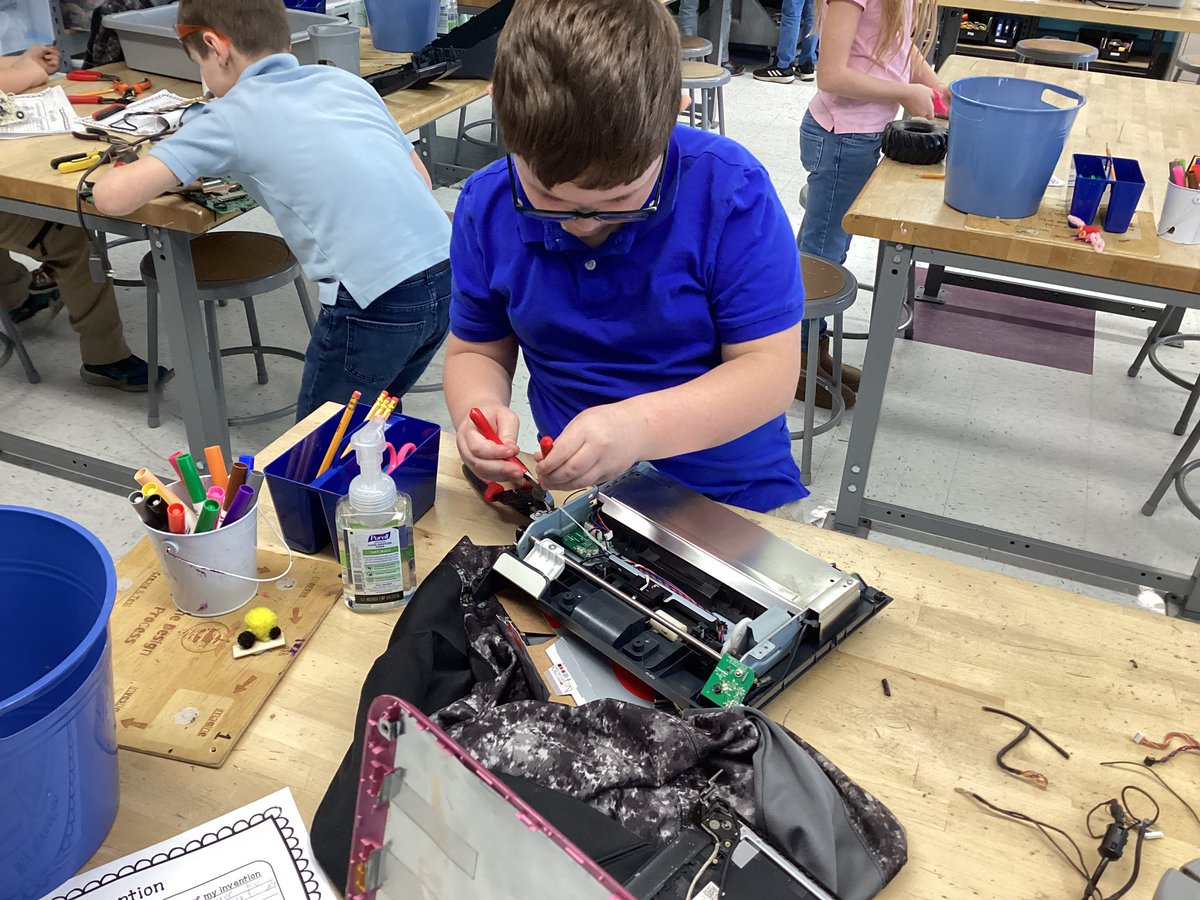 Erin Macsurak tweet media