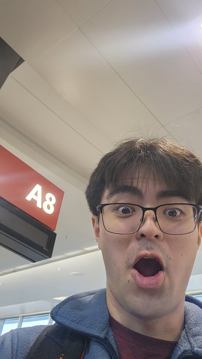 On the way to Hawaii! Goal is to avg 15k steps a day, eat lots of fish, and complete 2 courses 🔥 

Can't wait to see my brothers <a href="/csdavf/">CSDAVF</a> and <a href="/BudWorksHere/">BudJustWorksHere</a> again!