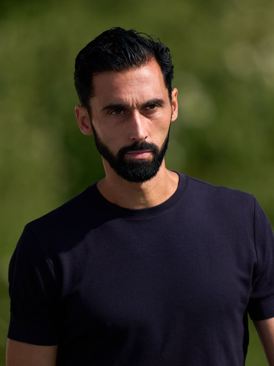 Insider Real tweet media