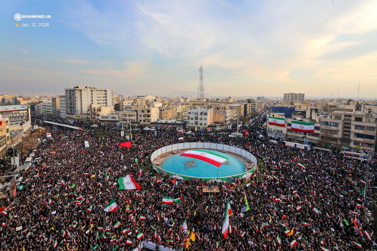بسم اللہ الرحمٰن الرحیم 
عظیم الشان ملت ایران!
آج آپ نے عظیم کارنامہ سرانجام دیا اور  ایک تاریخ رقم کر دی۔