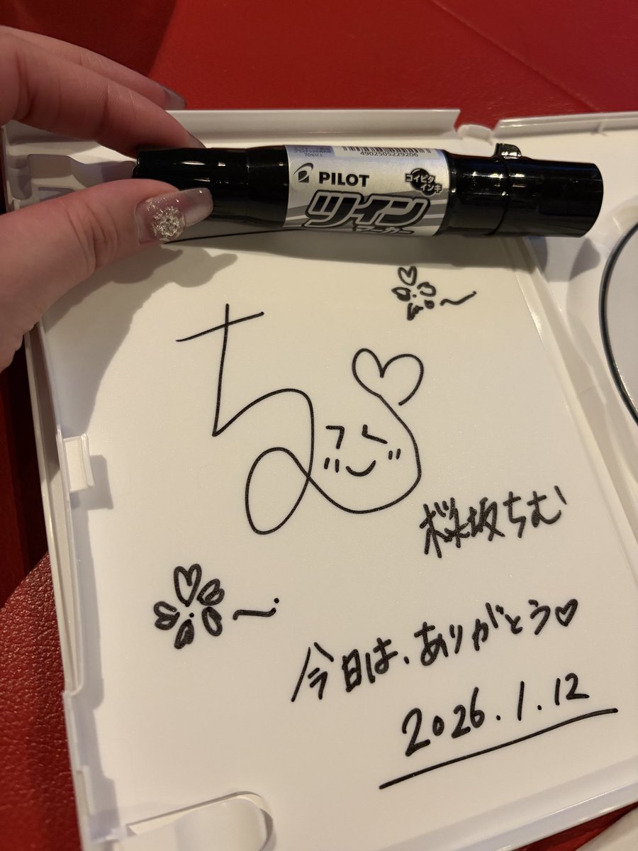 今日もサイン会🪄