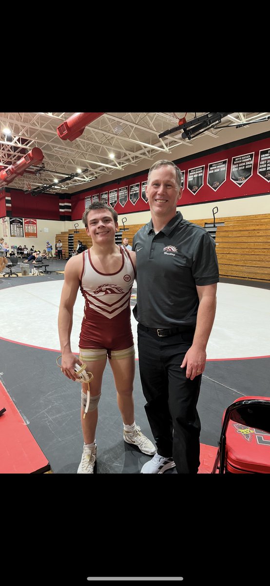 RookerStanis's tweet photo. Was humbled this year as a freshman on the Varsity wrestling 144lbs. Saturday I got to wrestle other 14,15, 16 year olds. Thanks to Coach Ed for coaching me up all day. Was 4-0 &amp; won 144lbs JV region Champ. This Saturday Lower State Championship. https://t.co/ABehLJIXep