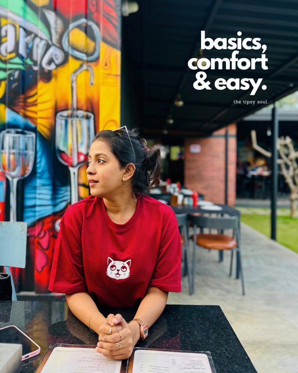 TheTipsySoul's tweet photo. No effort.
Just comfort you can live in.

#EverydayBasics #ComfortWear #MinimalStyle #EasyOutfits #TheTipsySoul https://t.co/FtGhttqOE0