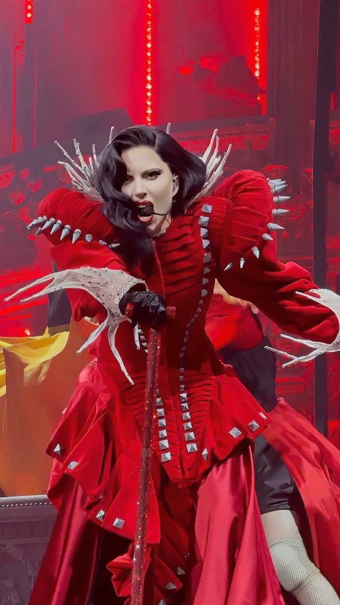 Info Lady Gaga tweet media