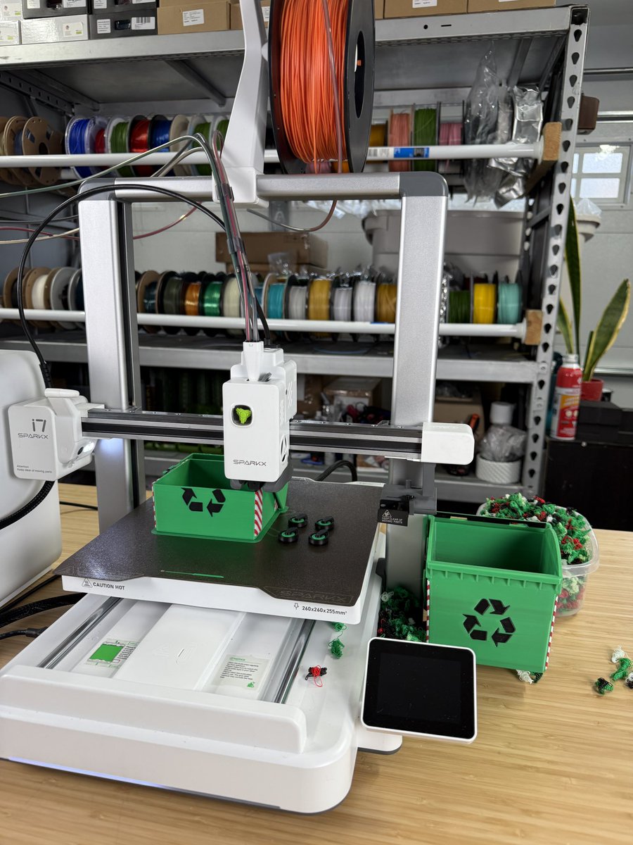 A good target for the BenchBin would be to have the purge volume fully contained within the finished print.  We’re not there yet with this current generation of single nozzle multi-color printers.