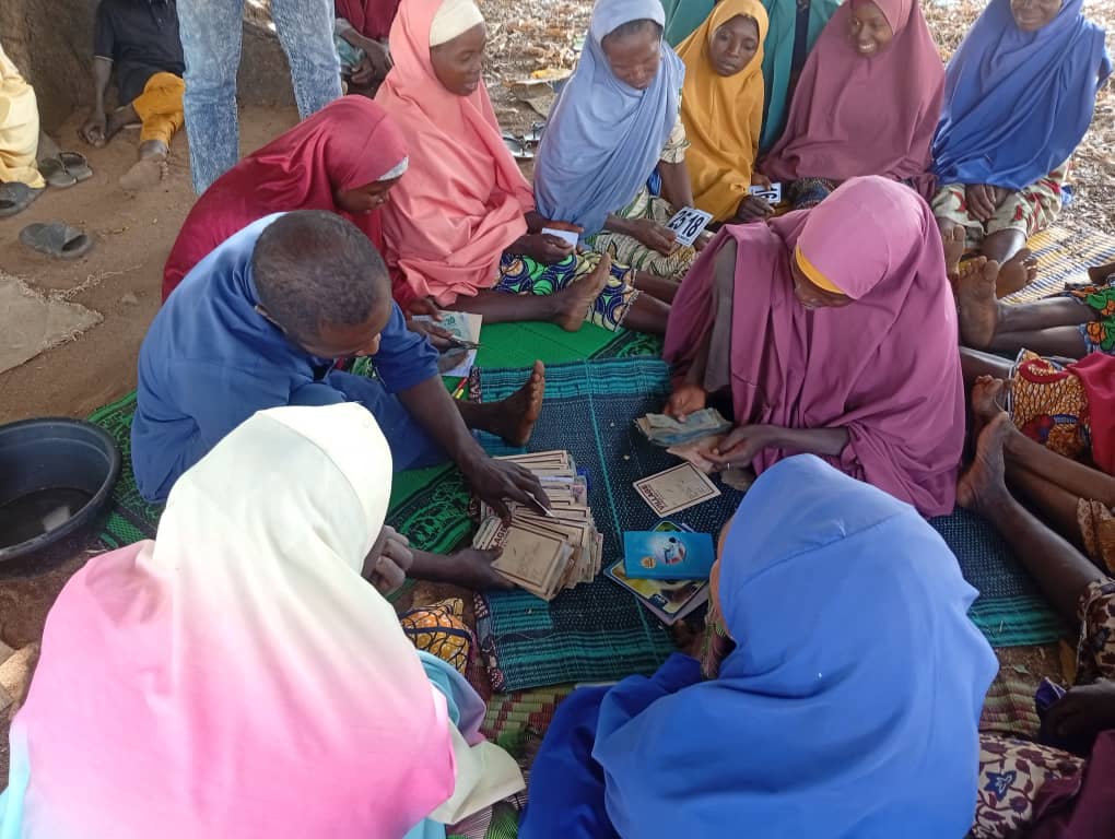 From saving together to smiling together, Jamu Community celebrated a joyful VSLA share-out with pride. With DEC, we kick off the new year positively proving that unity, discipline, and mutual support grow stronger livelihoods.

#VSLA #DEC #JamuCommunity