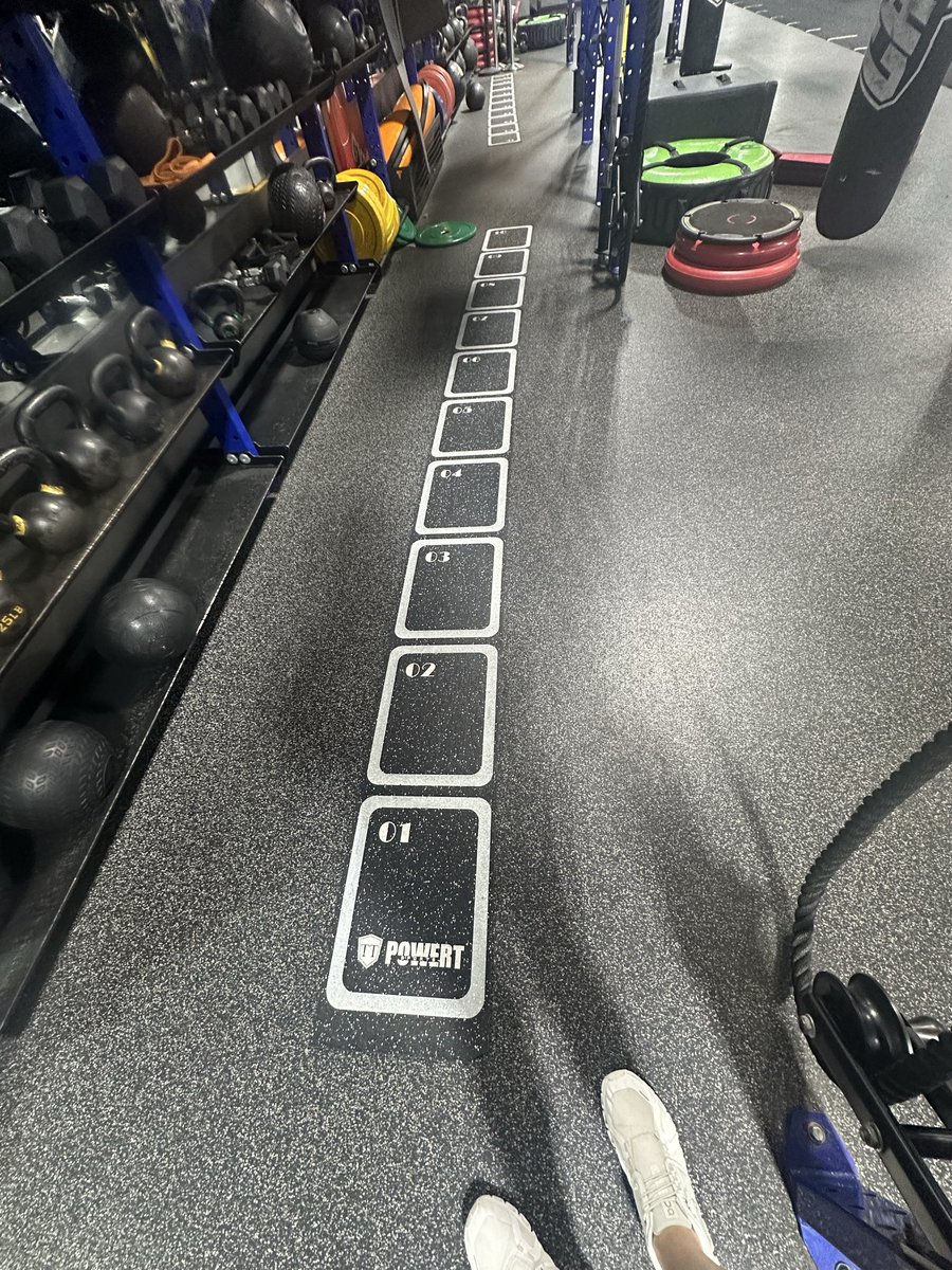 MomBuildsAi's tweet photo. Day 12 of 365 🌿 Starting a 12-week habit stack. Who’s showing up with me? 💪
#MomBuildsAI #BuildInPublic https://t.co/Pvmzea905H