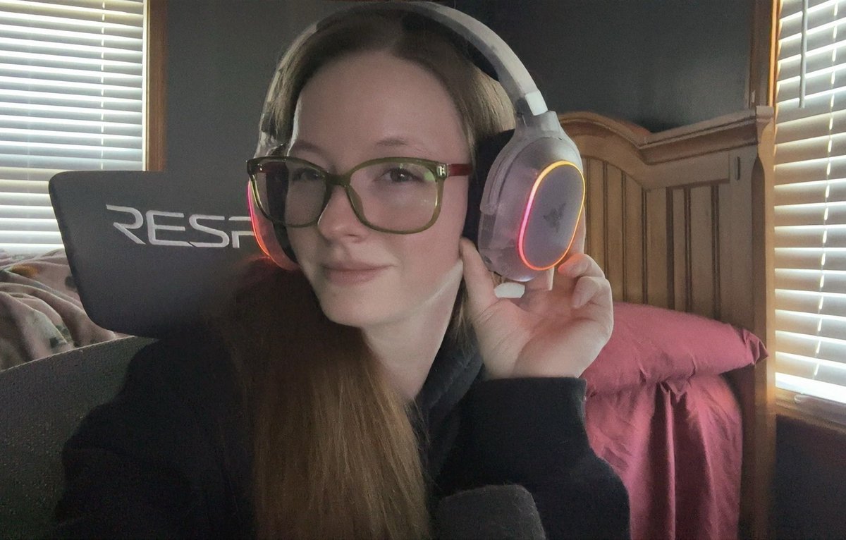 Jazzberry🍓🪑 tweet media