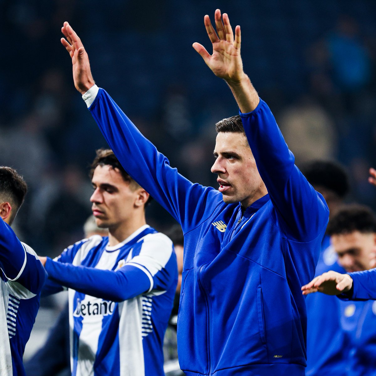 CabineSport's tweet photo. Pelo quarto mês consecutivo, Bednarek foi eleito o melhor defesa da Liga Portugal 🔥 https://t.co/SP5fjv845y