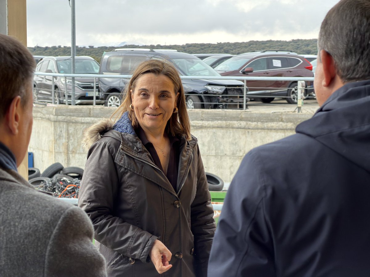 CESVIMAP's tweet image. Y a continuación se ha realizado una visita a las instalaciones guiados por Mª José San José, directora de @CesviRecambios