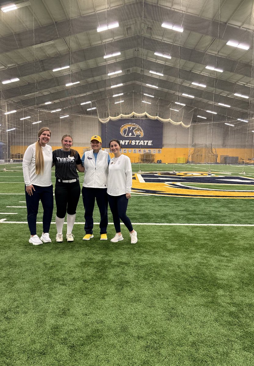 Another great camp at <a href="/KentStSoftball/">Kent State Softball</a>!
Had great time and learned more skills to take to the plate and field! Thank you <a href="/Jess_Odonnell88/">Jessica O'Donnell</a>, <a href="/Coach_PetrieSB/">Elysse Petrie</a>, <a href="/whitmorealex8/">Alexandria Whitmore</a> for the instruction! Always love visiting Kent State!💙⚡️ <a href="/OhioOutlaws09/">Ohio Outlaws 09 Pezzuolo</a>