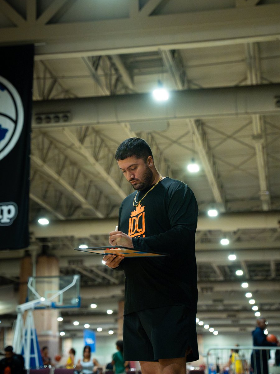 DC United tweet media