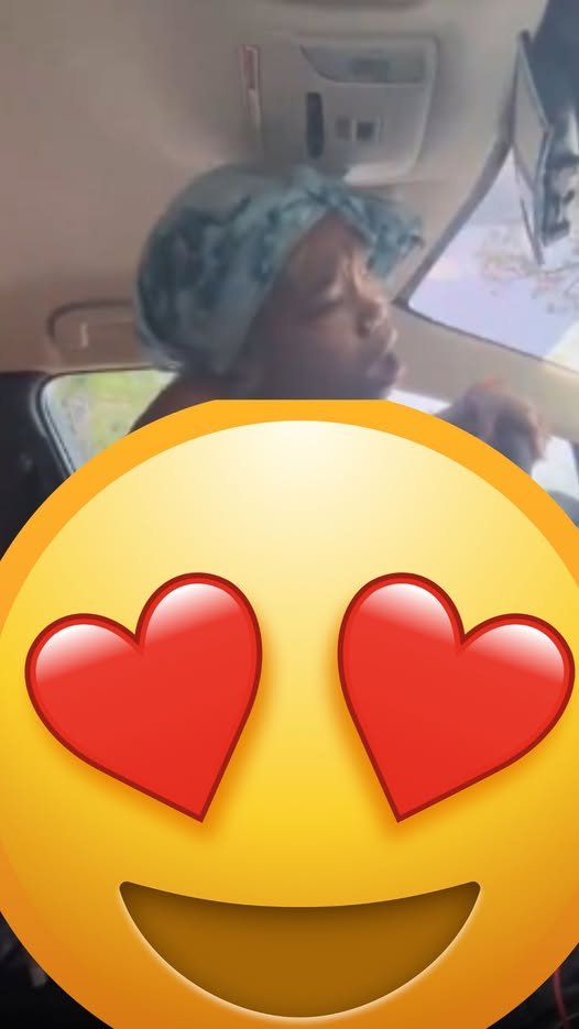 ayujgram's tweet photo. This online taxi comfort hit different… super satisfying fr 😮‍🔥 https://t.co/DERSdrwD2S
