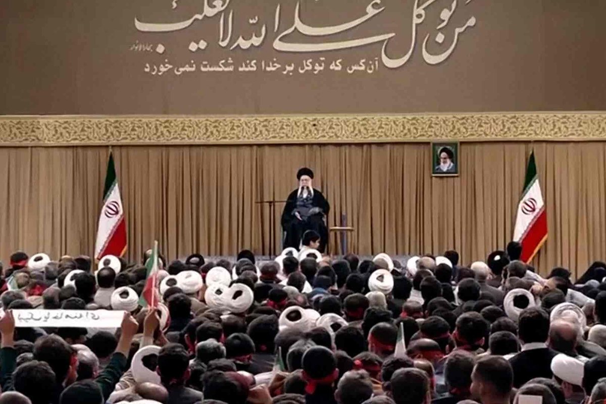 Inside Iran’s Protests: How a Plunging Currency Set Off Wide Unrest buff.ly/2YhFqle