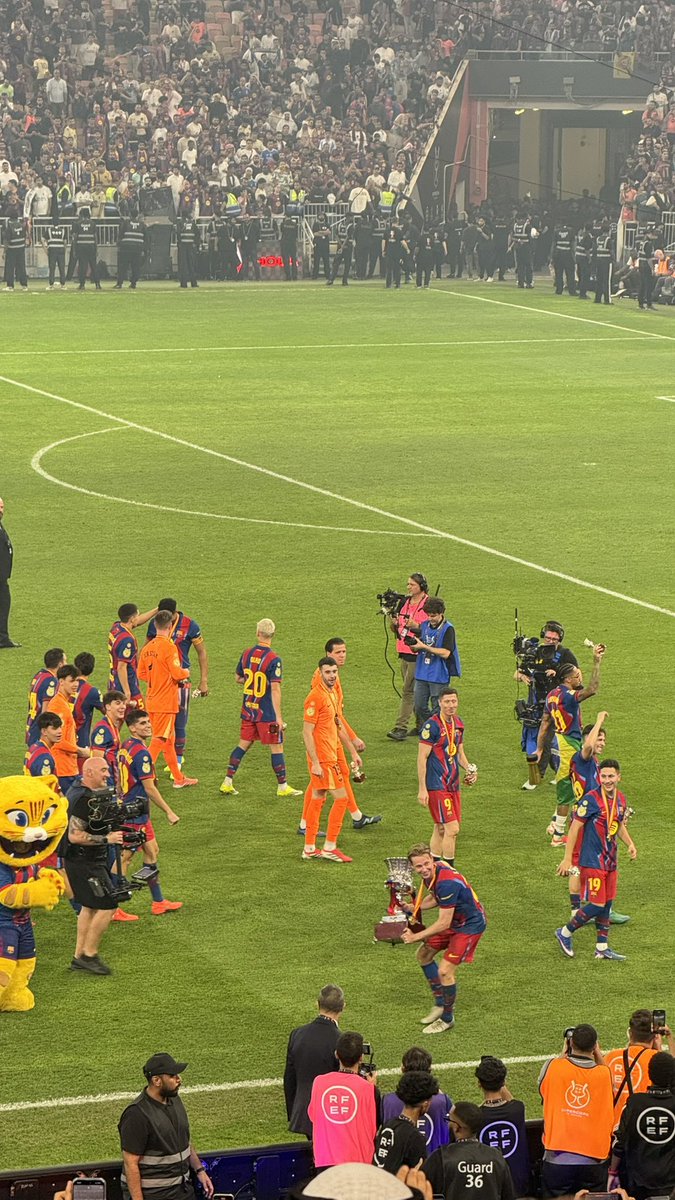 s8qk_'s tweet photo. البارحه ويازين طاري البارحه❤️‍🔥. https://t.co/uxqNf7Aqoz