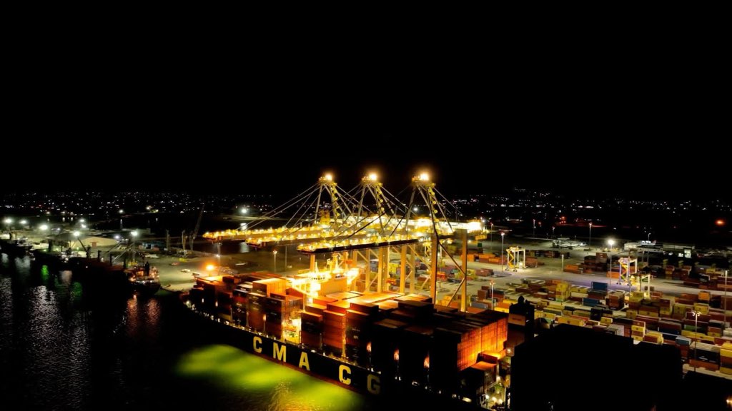 waaniye01's tweet photo. #Berbera port Somaliland https://t.co/PTKbWUCljt