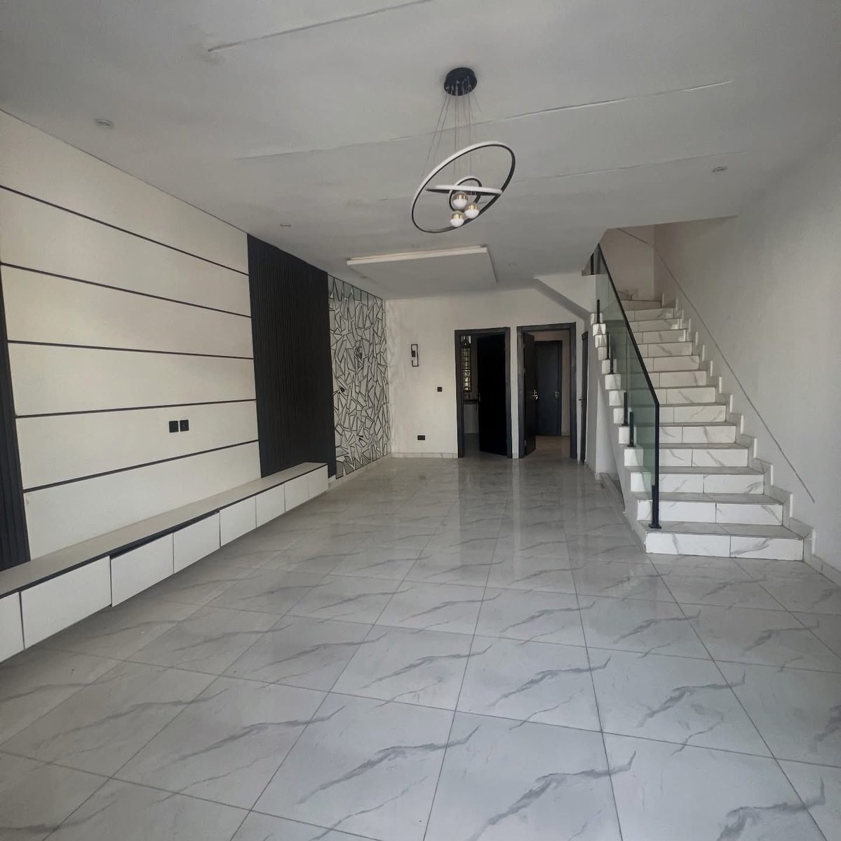 peter_overhplus's tweet photo. Look at this Beautifully Finished 4-Bedroom Semi-Detached Duplex with BQ

Price: ₦160,000,000
Location: Ikota, Lekki, Lagos, Nigeria 
Title: Certificate of Occupancy (CofO)
Approved Building Plan: Yes

For enquiries, Forward a DM or call: (+234) 09037033763, 08060090486 https://t.co/WEponpMtoY
