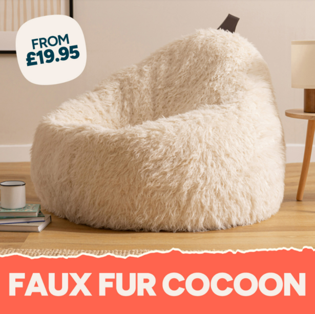 INTOUCH_RUGBY's tweet photo. Icon Bean Bags have bean bags for just about every room in the house… Ideal gifts for everyone and check out their gamer chairs also! Great Valentine’s Day Gift Idea! https://t.co/ZEbvDLluY9 ... now live @ https://t.co/cz1pk3mVI8 ! #beanbags #valentinesday #gifts #ad #iconbeanbags