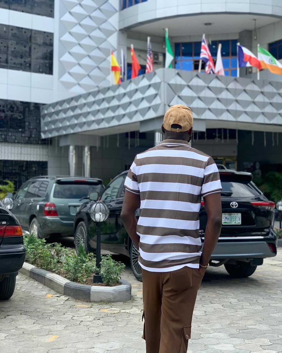 Iamjustprince's tweet photo. Men, I didn't turn my back on you but the truth must be told.

Men can be empty upstairs too. So many of you can’t hold intelligent conversations unless it turns sexual. https://t.co/LfglFX83VZ