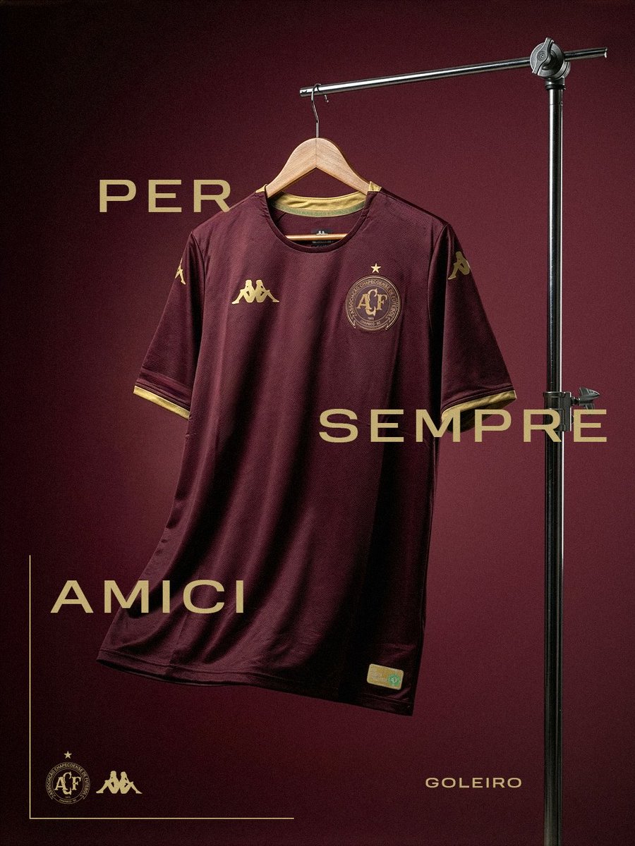 ChapecoenseReal's tweet image. Entre Chapecó e Turim, a história nos une.

A nova camisa de goleiros da Chapecoense para a temporada 2026 é um tributo ao Torino, carregando em cada detalhe as cores, a memória e o respeito a um clube que se tornou irmão.

Mais do que um uniforme, é um símbolo de solidariedade,…