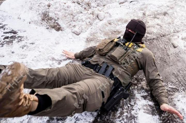 SeanRossSapp's tweet image. Photo by Christopher Kasarov of the Canadian Press