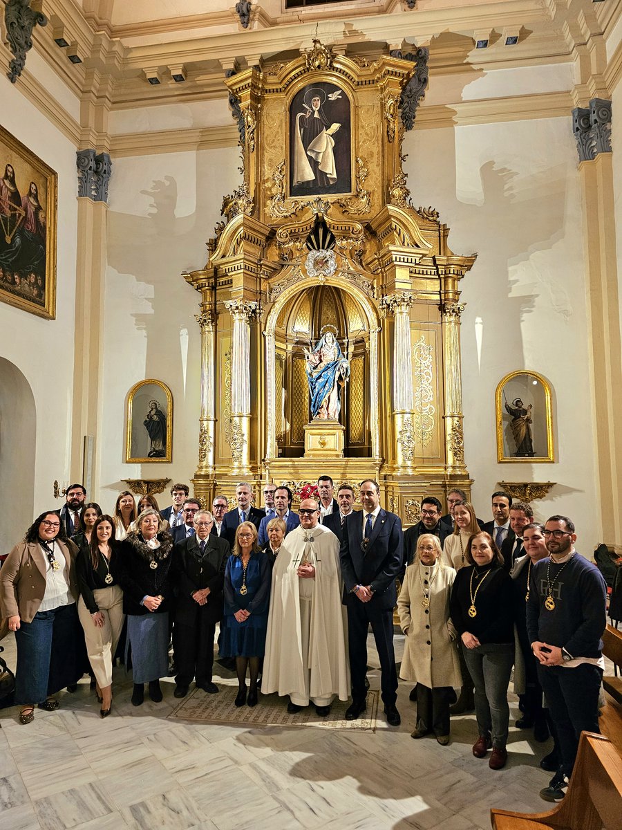 🔵"Toma de posesión Junta de Gobierno" su presidente, D. Ángel P. Galiano Ródenas, a la cabeza: nueva etapa de dedicación, trabajo y compromiso con la familia Azul. 
💙Gracias a todos, en especial a
<a href="/PSNicolasMurcia/">Parroquia de San Nicolás de Bari de Murcia</a> y D. Juan Tudela García. 
#AmparoEterno #SoyDelAmparo #Murcia 💙