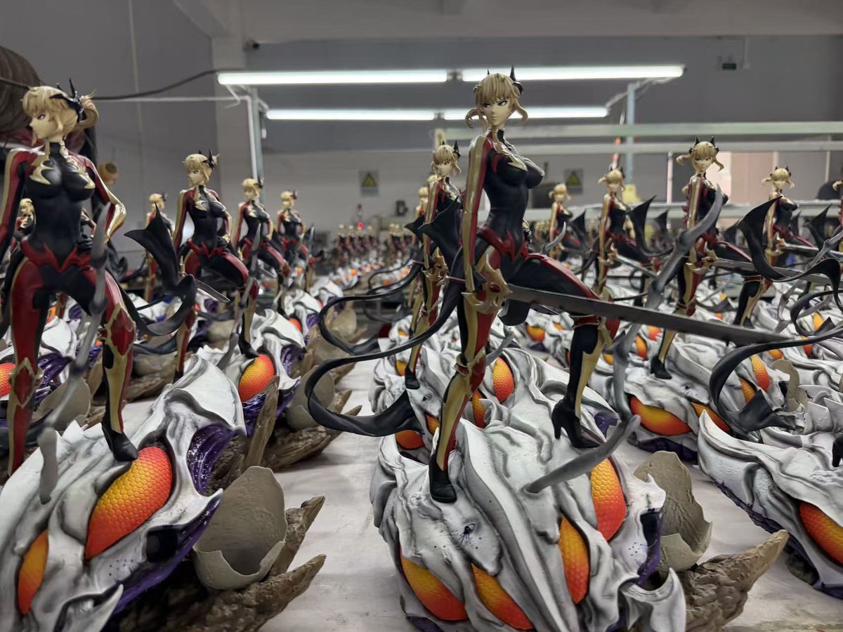 Kitsune Statue tweet media