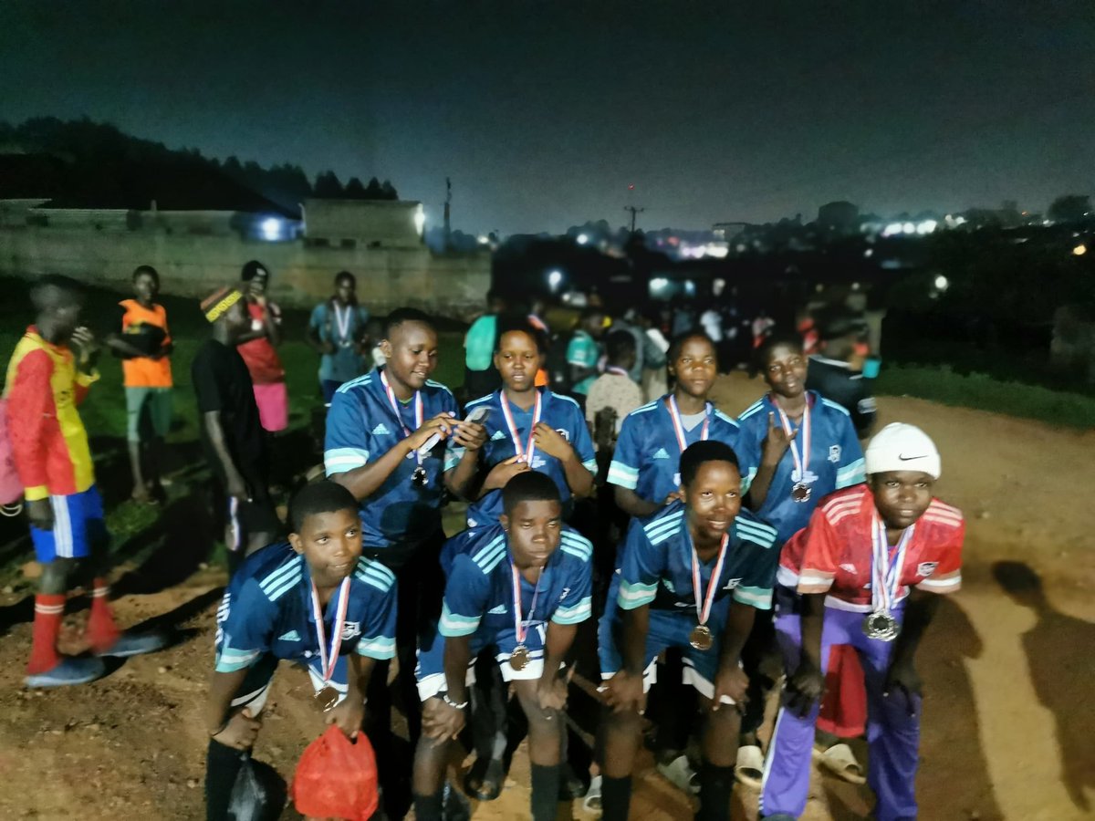 Everton Uganda tweet media