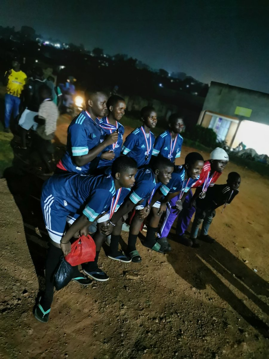 Everton Uganda tweet media