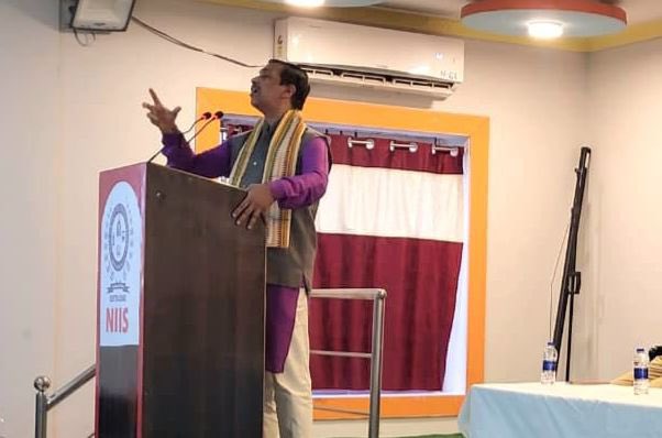 ABVPVoice's tweet photo. On the occasion of National Youth Day, ABVP Bhubaneswar Mahanagar, under ABVP Odisha (Purba) Prant, organized a seminar at NIIS Group of Institutions on “Swami Vivekananda’s Ideology and Its Relevance for Gen Z.”

Sh. Govinda Nayak, National Joint Organising Secretary ABVP, graced the program as Chief Guest and addressed students, inspiring them to imbibe Vivekananda’s ideals of strength, character, and nation-building.

ABVP continues to ignite youth consciousness and guide the next generation toward purposeful leadership.

#NationalYouthDay
