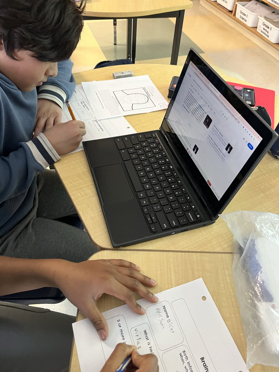 Mrs. Devine tweet media